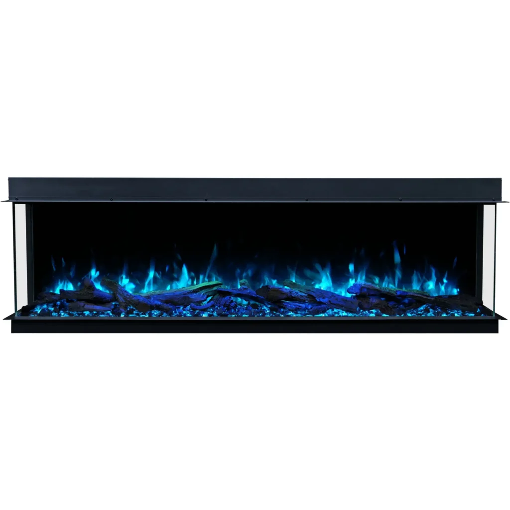 Vooraanzicht van de elektrische haard Emotion Flame Solis met een uniek zeegroen vlameffect boven de decoratieve houtblokken i kristallen.